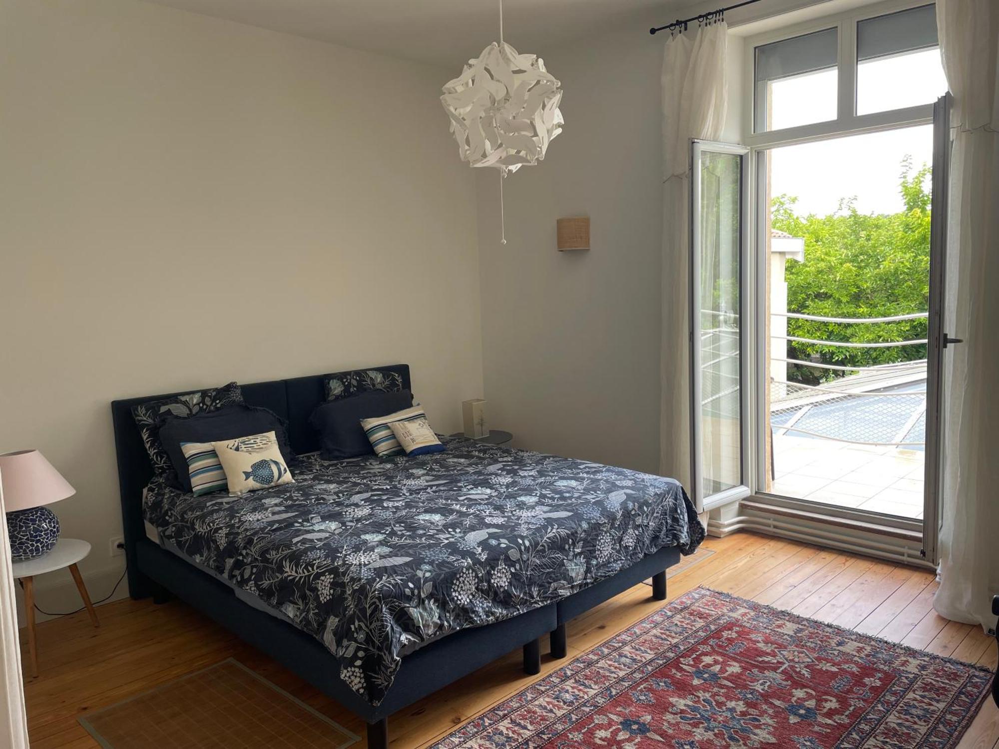 Le Lotus Blanc Bed & Breakfast Sainte-Foy-la-Grande Dış mekan fotoğraf